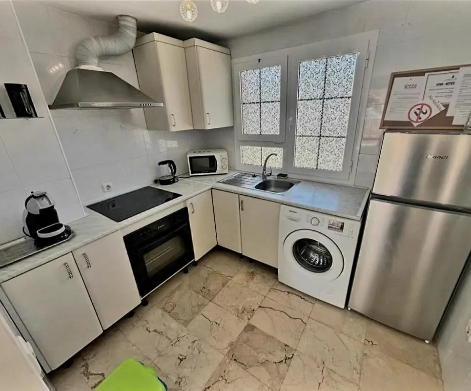 דירה קלטה דה פוסטה 'Casa Ideal' A22 - Las Arenas Complex
